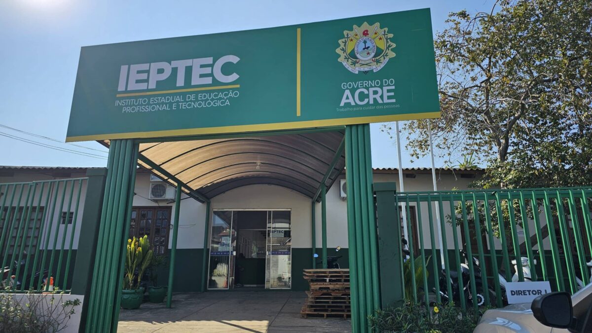Ieptec abre processo seletivo para formação de cadastro de reserva de docentes bolsistas