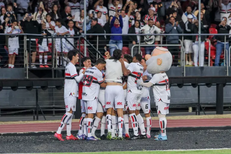 São Paulo x LDU: onde assistir, horário e informações das quartas da Libertadores