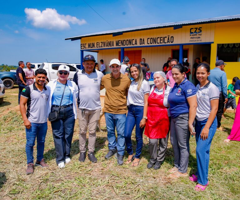 Prefeitura de Cruzeiro do Sul inaugura nova escola na Zona Rural do município