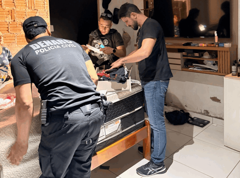 Polícia apreende dezenas de comprimidos para aborto durante operação em Rio Branco