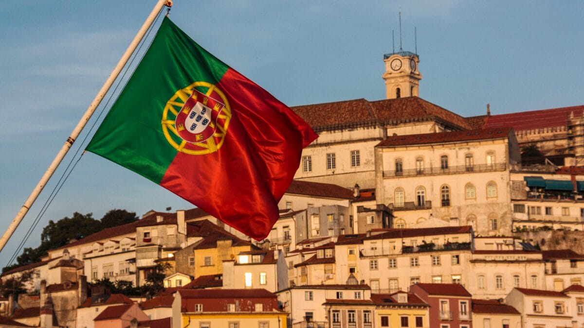 portugal-aprova-lei-anti-imigracao;-veja-como-brasileiros-serao-afetados