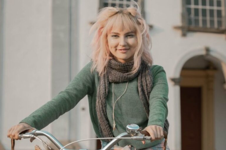 alanis-guillen-encara-serie-de-terror-apos-pantanal