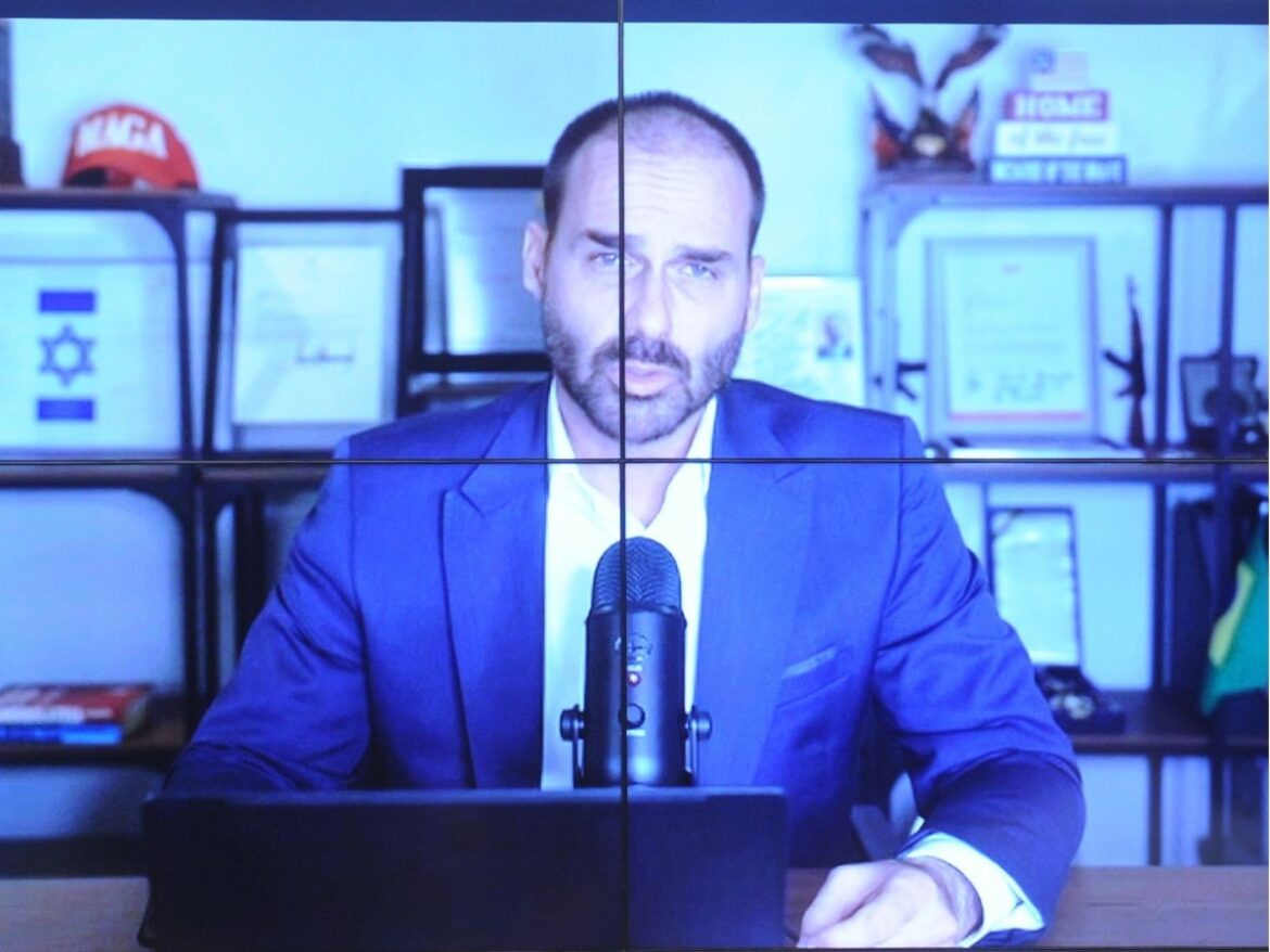 stf-cobra-manifestacao-da-pgr-sobre-pedido-de-prisao-de-eduardo-bolsonaro