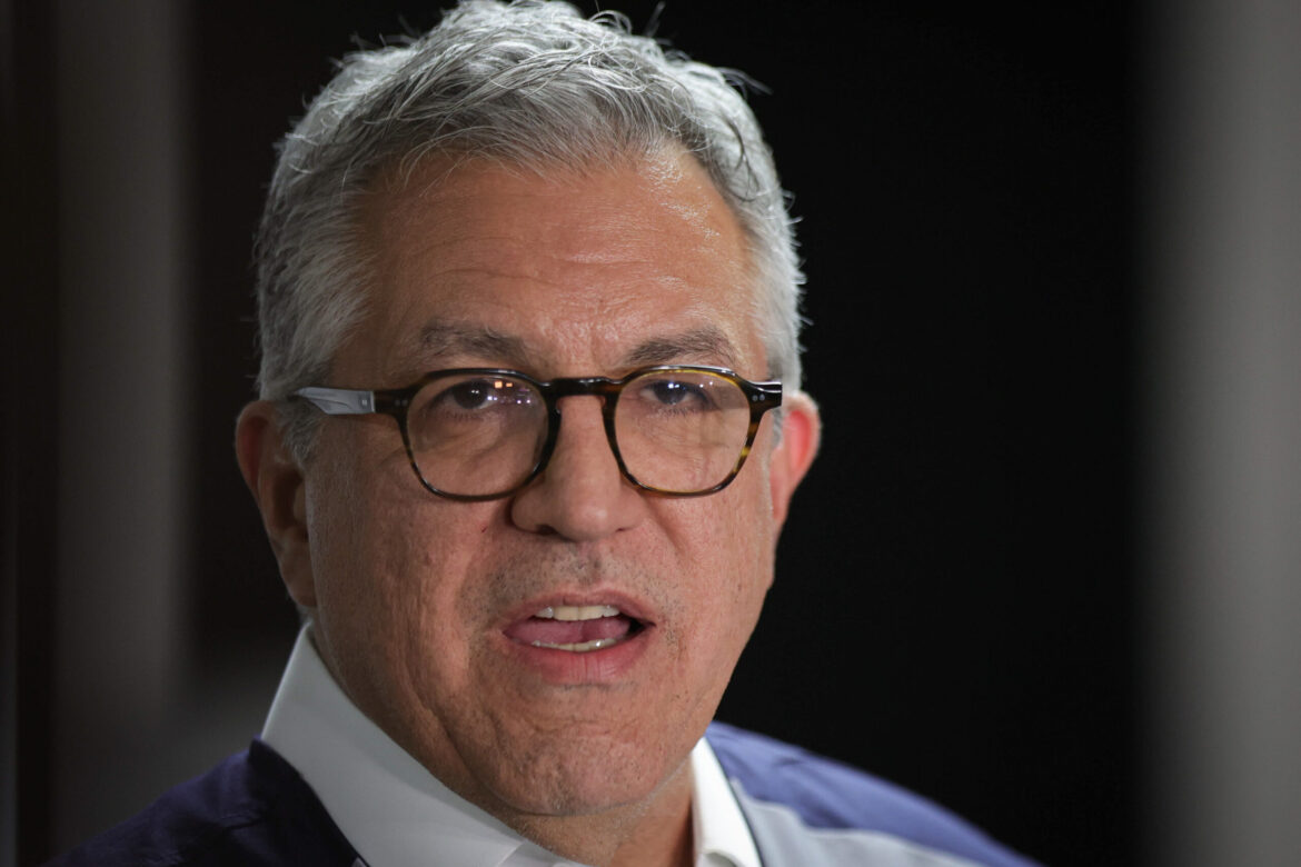 governo-anuncia-compra-de-antidotos-contra-intoxicacoes-por-metanol