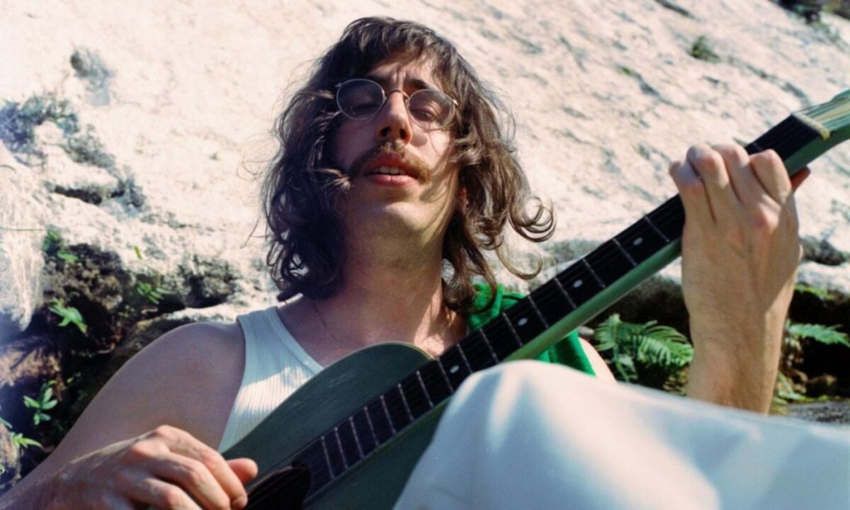 tim-bernardes-no-estilo-brasil:-venda-ao-publico-geral-comeca-hoje