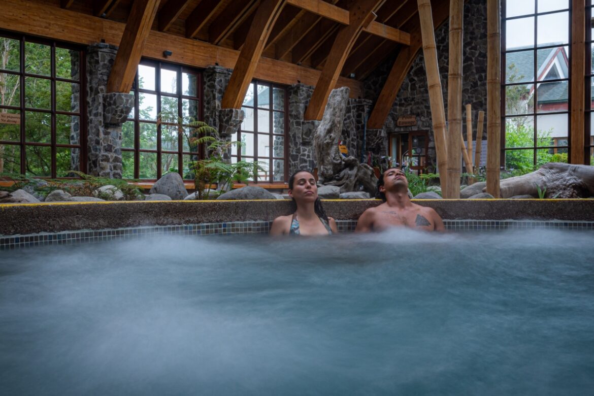 fontes-termais-do-japao-trazem-pistas-sobre-a-origem-da-vida-na-terra