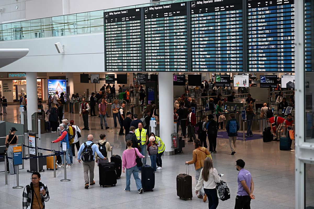 aeroporto-na-alemanha-fecha-pelo-2a-dia-seguido-por-suspeita-de-drones