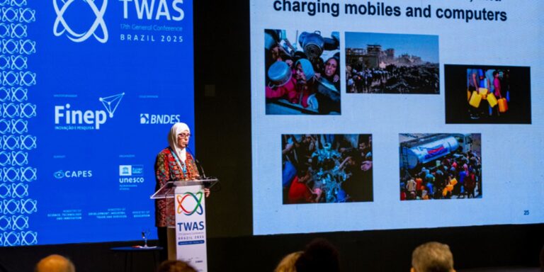 professora-de-gaza-destaca-esforco-para-manter-ensino-em-meio-a-guerra