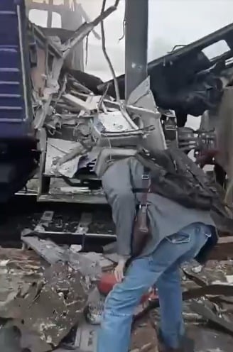 drone-russo-atinge-trem-na-ucrania-e-deixa-cerca-de-30-feridos-em-estacao