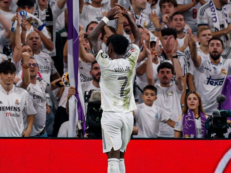 poze-do-rodo-brinca-com-vini-jr.-apos-gol:-“faz-o-v-de-virginia”