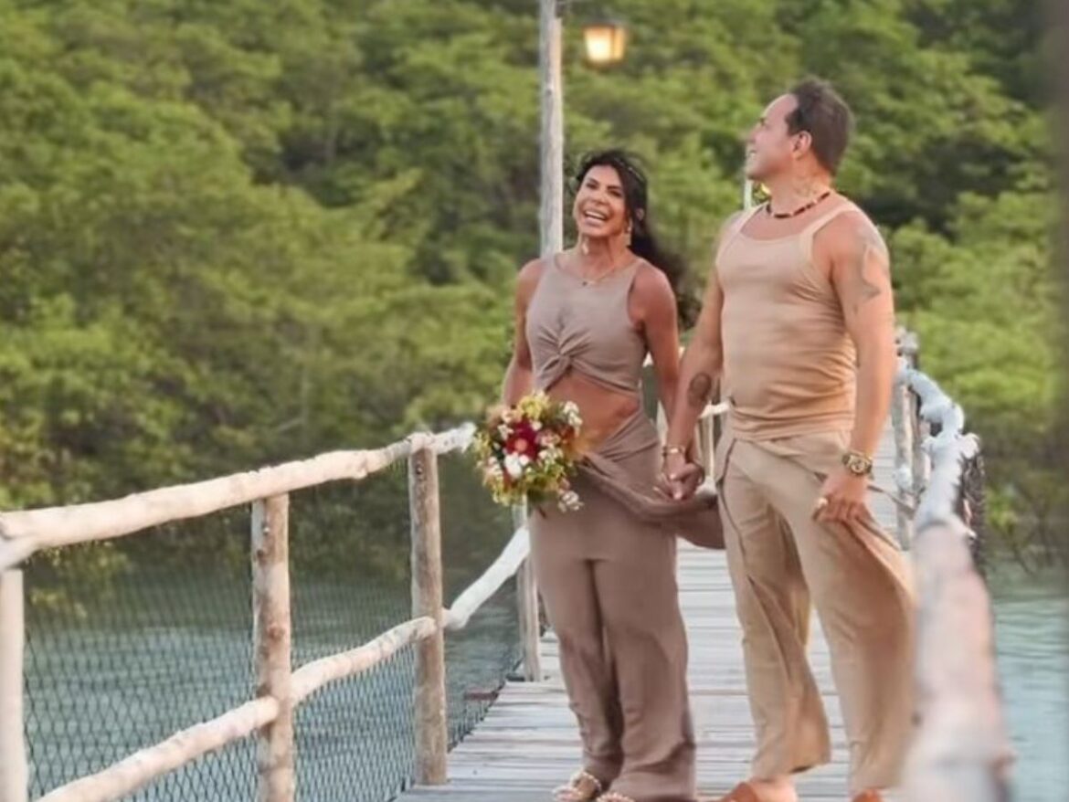 gretchen-renova-votos-de-casamento-na-praia-e-rouba-a-cena-com-esdras