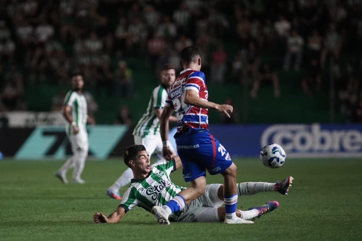 campeonato-brasileiro:-fortaleza-vence-juventude-de-virada-no-jaconi