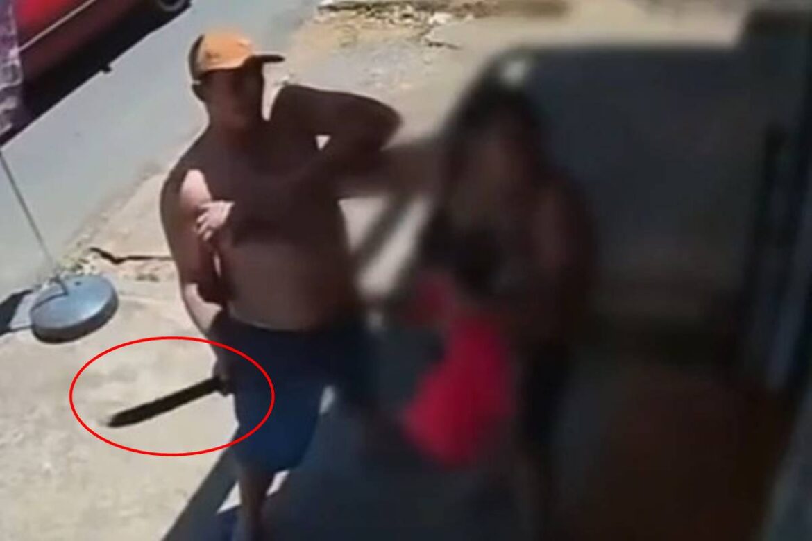 covardia-e-crueldade:-mulher-e-golpeada-a-facao-com-bebe-no-colo