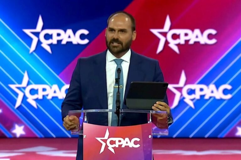 ligacao-de-trump-a-lula-colocou-“pa-de-terra”-em-eduardo,-diz-ministro