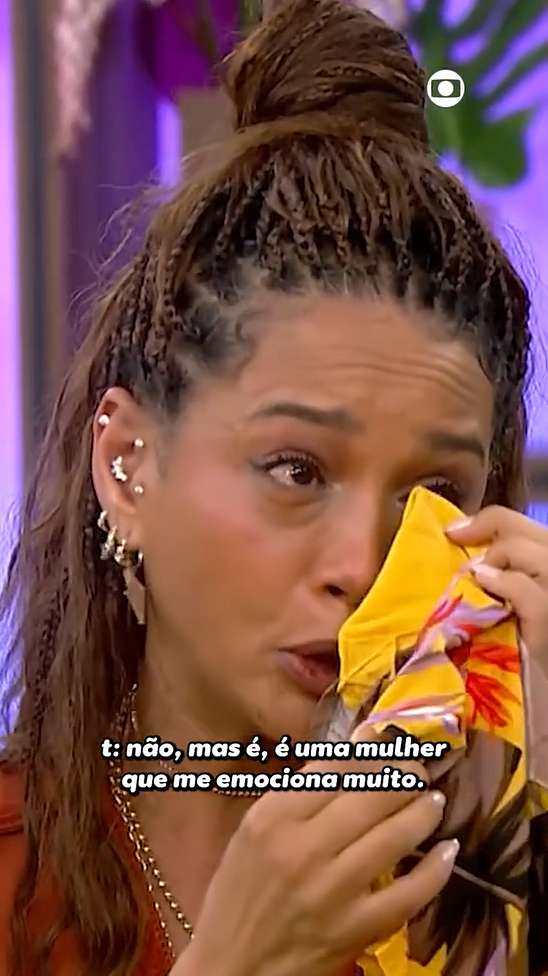 no-“mais-voce”,-tais-araujo-chora-ao-falar-da-importancia-de-raquel,-de-“vale-tudo”