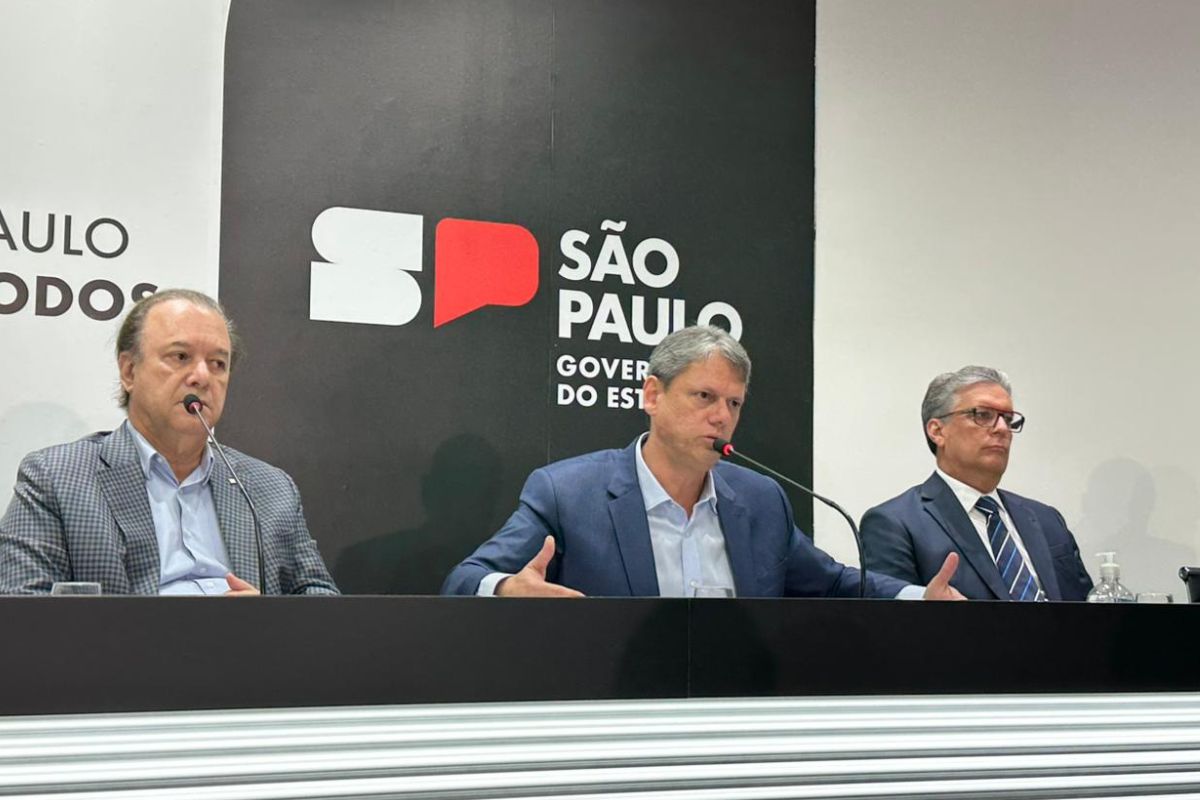 tarcisio-sobre-metanol:-“quando-falsificarem-coca-cola,-vou-me-preocupar”