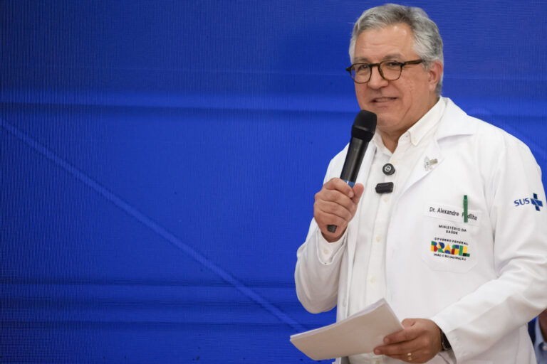 metanol:-padilha-fala-em-“alinhamento-total”-com-equipe-de-tarcisio