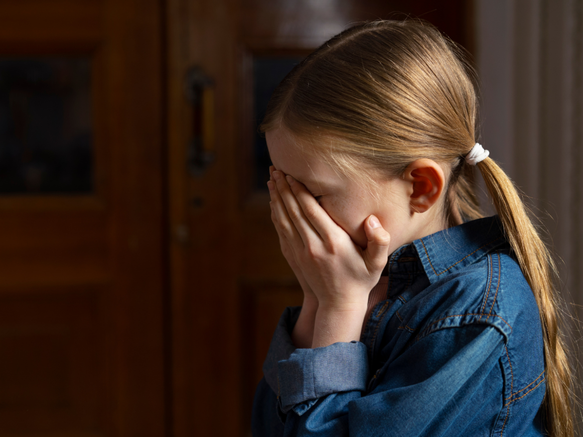 alerta-no-reino-unido:-260-mil-bonecas-labubu-falsificadas-sao-apreendidas-por-risco-a-saude