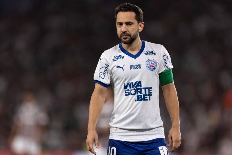 caso-everton-ribeiro:-conheca-os-sintomas-do-cancer-na-tireoide