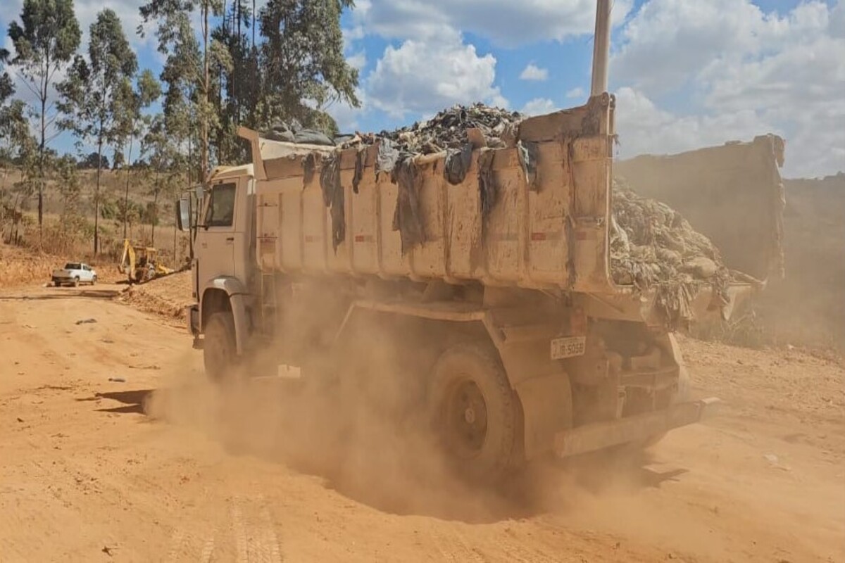 dano-ambiental:-calculo-de-lixo-em-aterro-que-desabou-sobe-para-60t