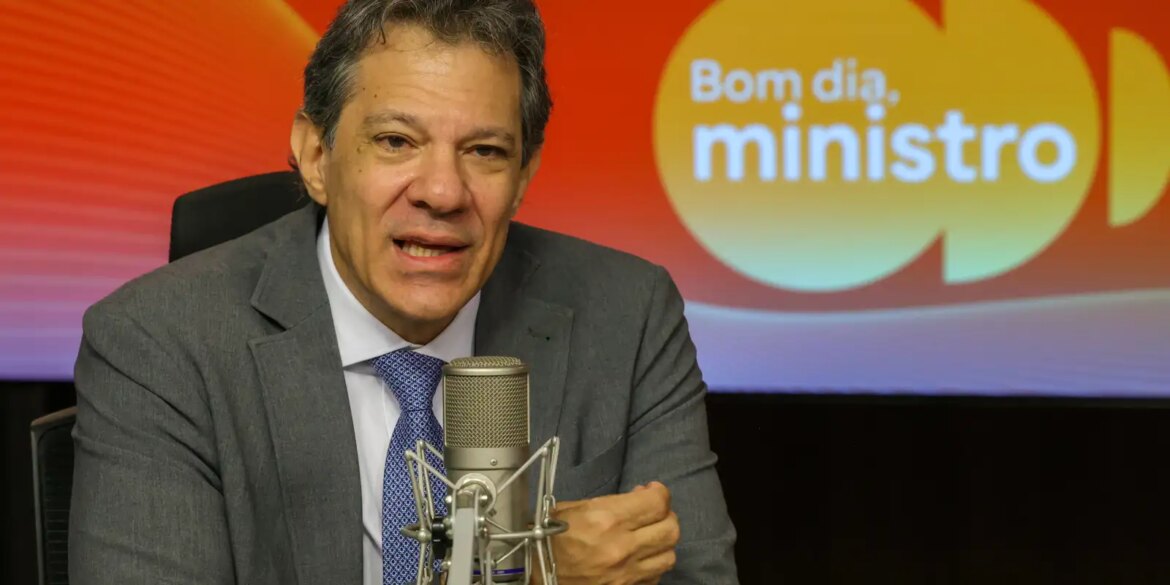 tarifaco-prejudicou-mais-que-beneficiou-populacao-dos-eua,-diz-haddad