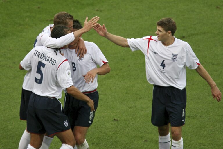 idolo-da-selecao-inglesa-detona-ex-companheiros:-“perdedores-egoistas”