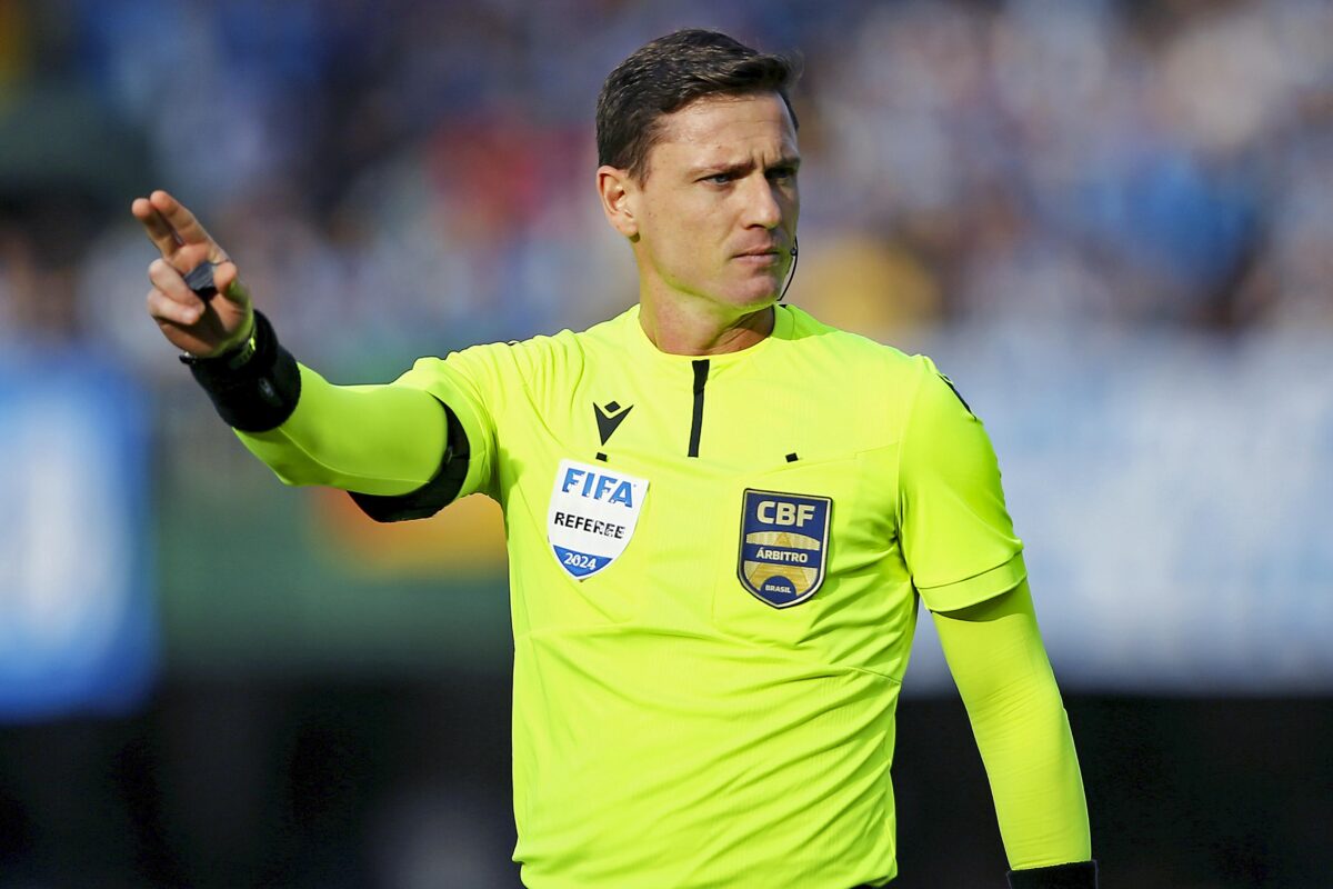 apos-erros-graves,-cbf-convoca-reuniao-“emergencial”-com-arbitros