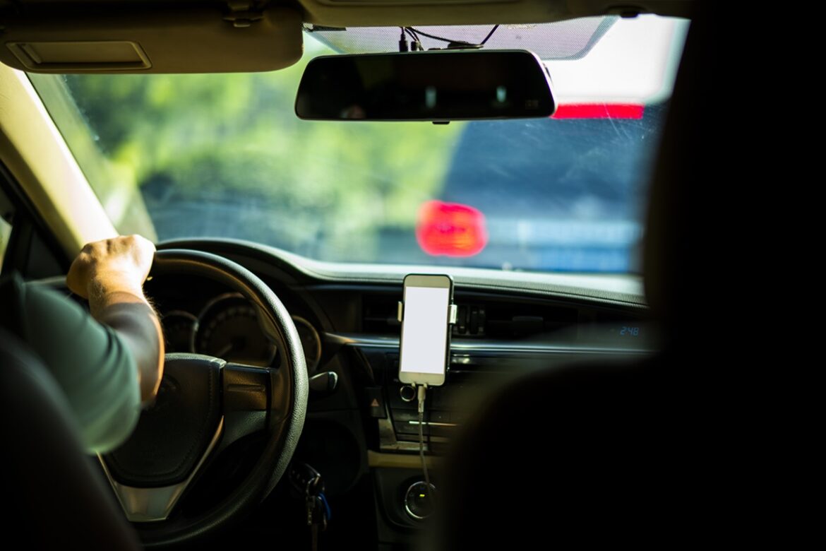 botao-de-emergencia-de-app-de-transporte-e-integrado-a-pmdf;-entenda