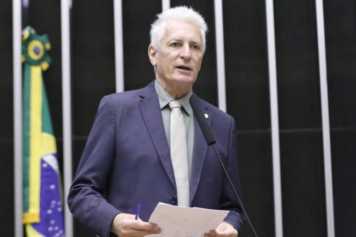 deputado-petista-pede-que-lula-bloqueie-emendas-apos-derrubada-de-mp