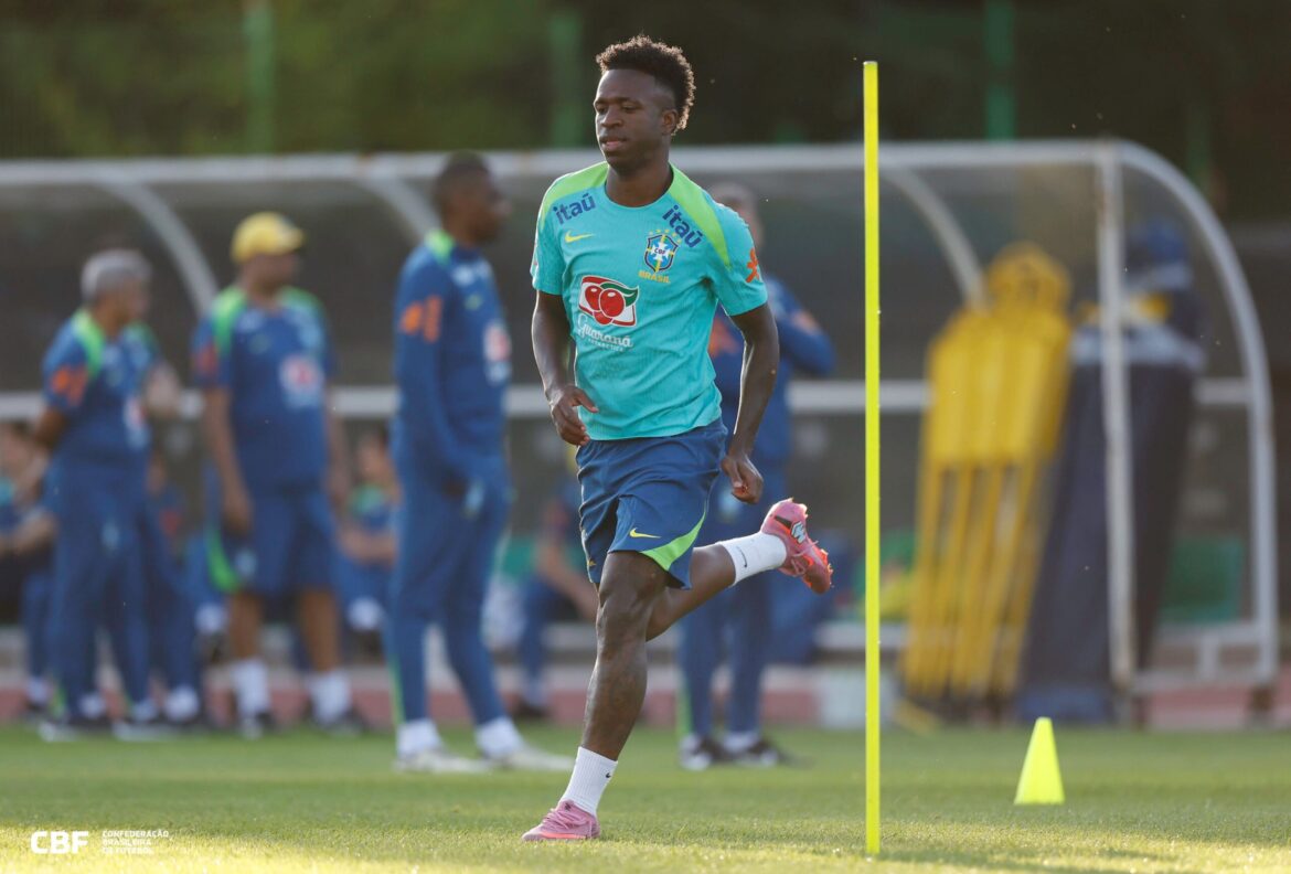 video:-selecao-faz-ultimo-treino-antes-de-encarar-a-coreia-do-sul