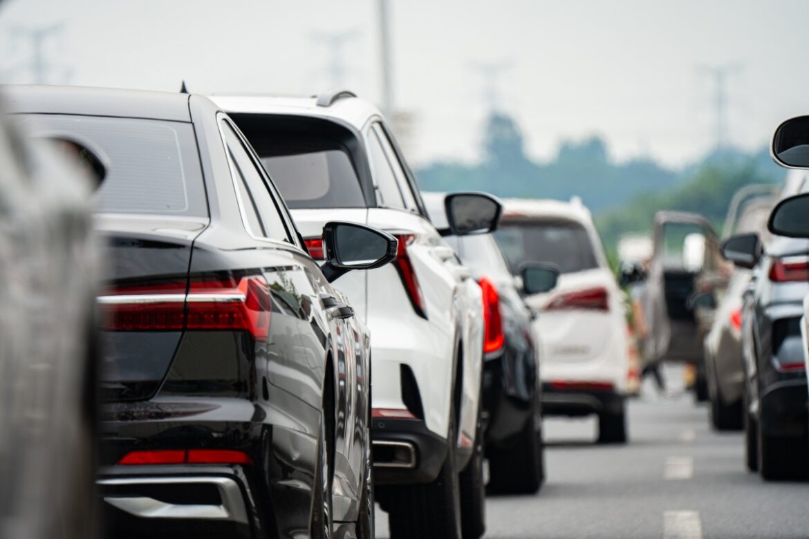 censo:-carro-e-onibus-sao-principais-transportes-para-ir-ao-trabalho