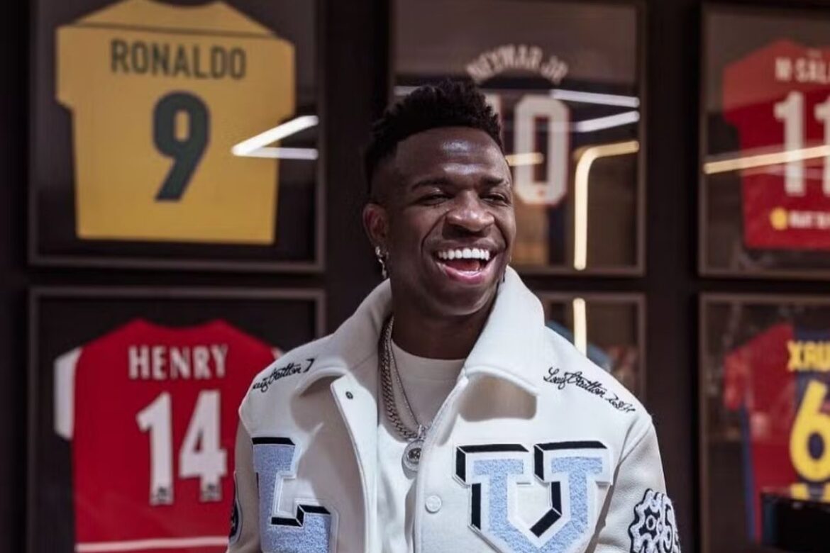 fotos-mostram-“santuario”-em-mansao-de-vini-jr.-que-pegou-fogo