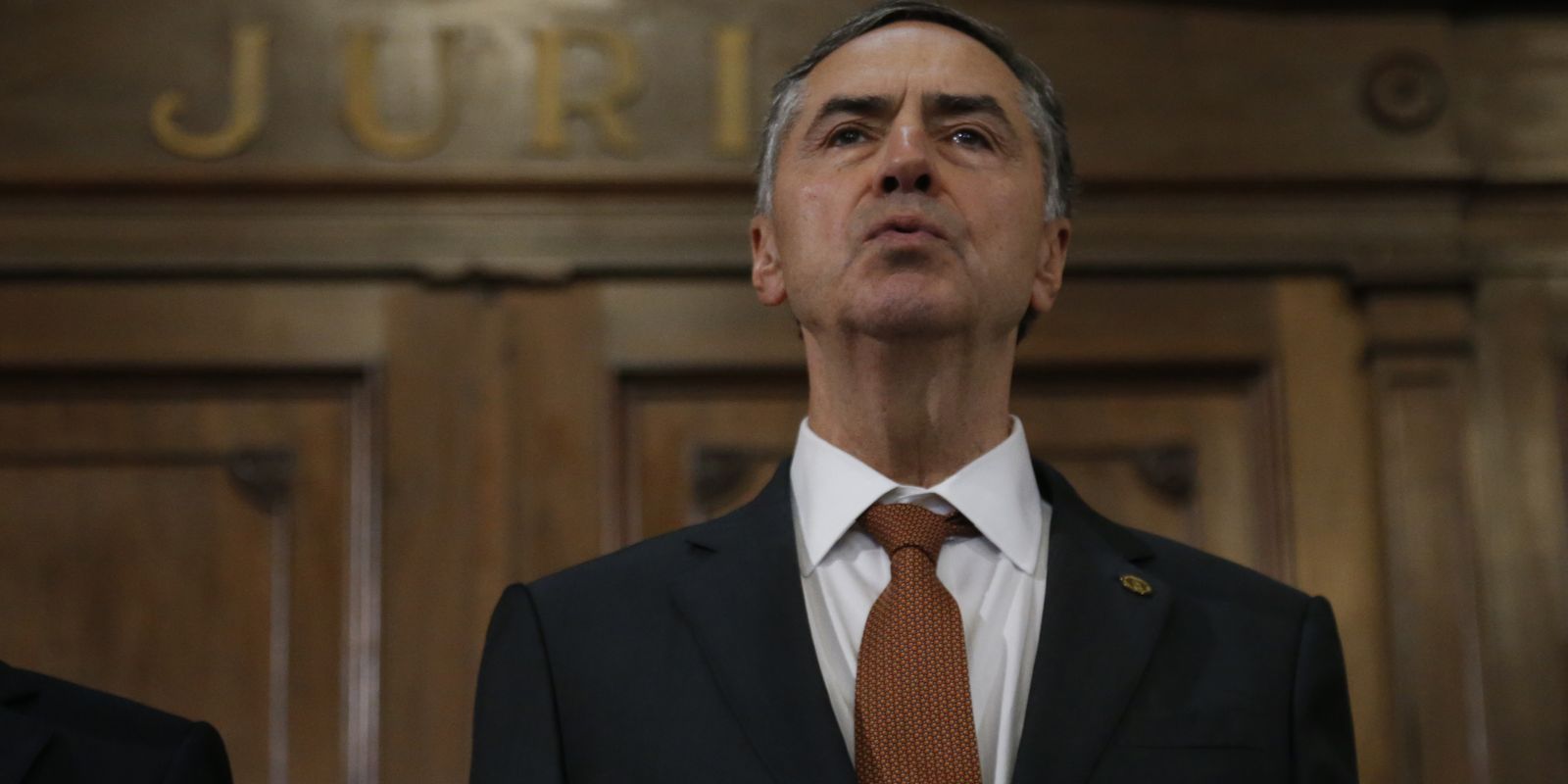 barroso-diz-que-pretende-viver-sem-exposicao-publica-apos-sair-do-stf