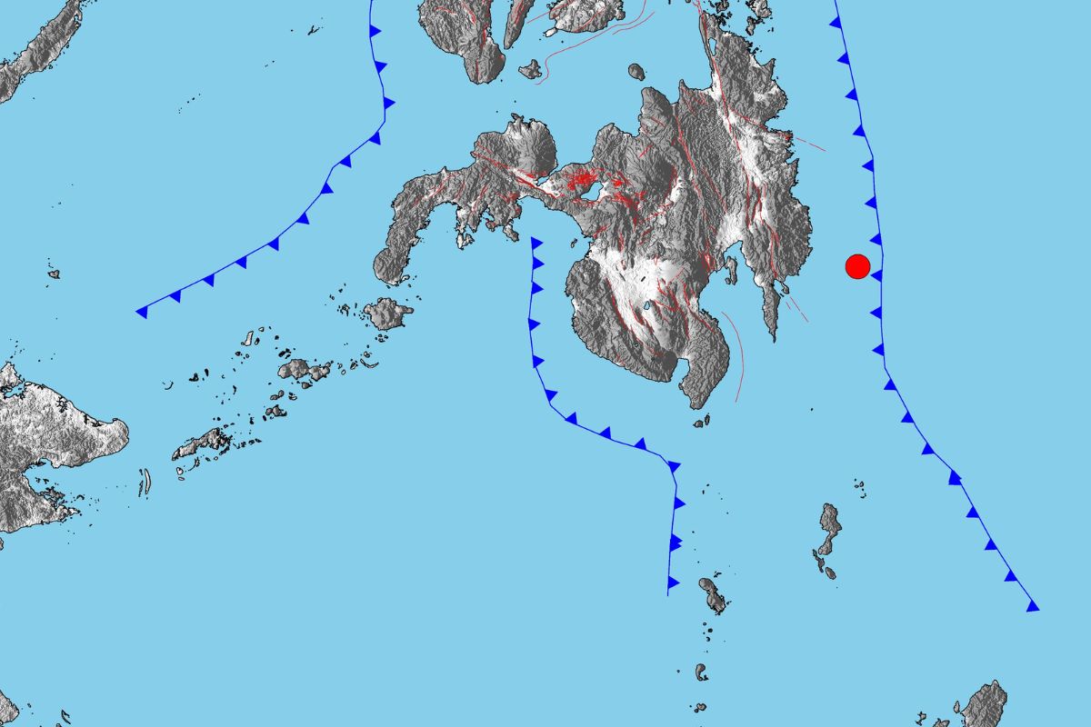 terremoto-de-magnitude-7,6-atinge-filipinas-e-gera-alerta-de-tsunami
