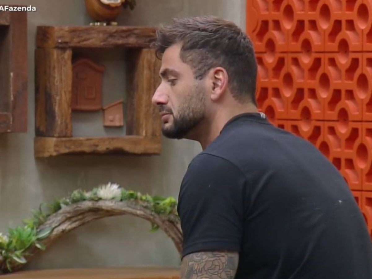 “a-fazenda-17”:-nizam-chora-com-eliminacao-de-gui-e-yona-retorna-debochando-dos-peoes