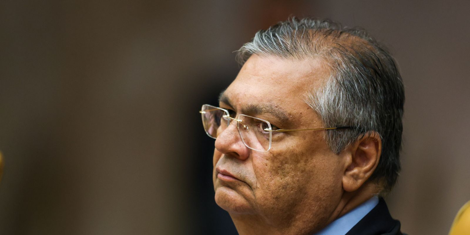 dino-vence-acao-contra-hospital-por-morte-de-filho-e-doara-dinheiro