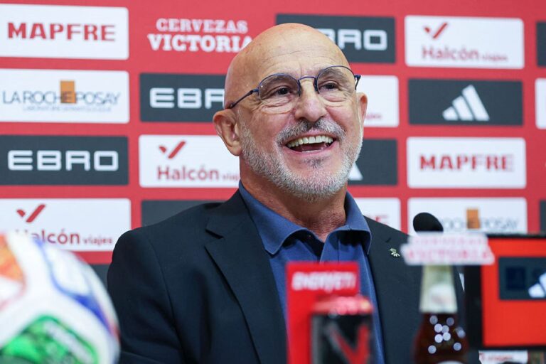 Técnico da Espanha exalta qualidade de seus jogadores: “Os melhores”