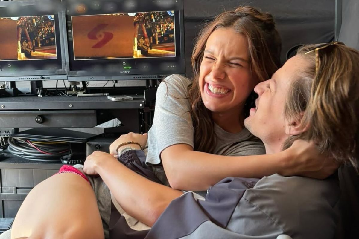 millie-bobby-brown-compartilha-primeira-foto-da-filha-adotada.-veja