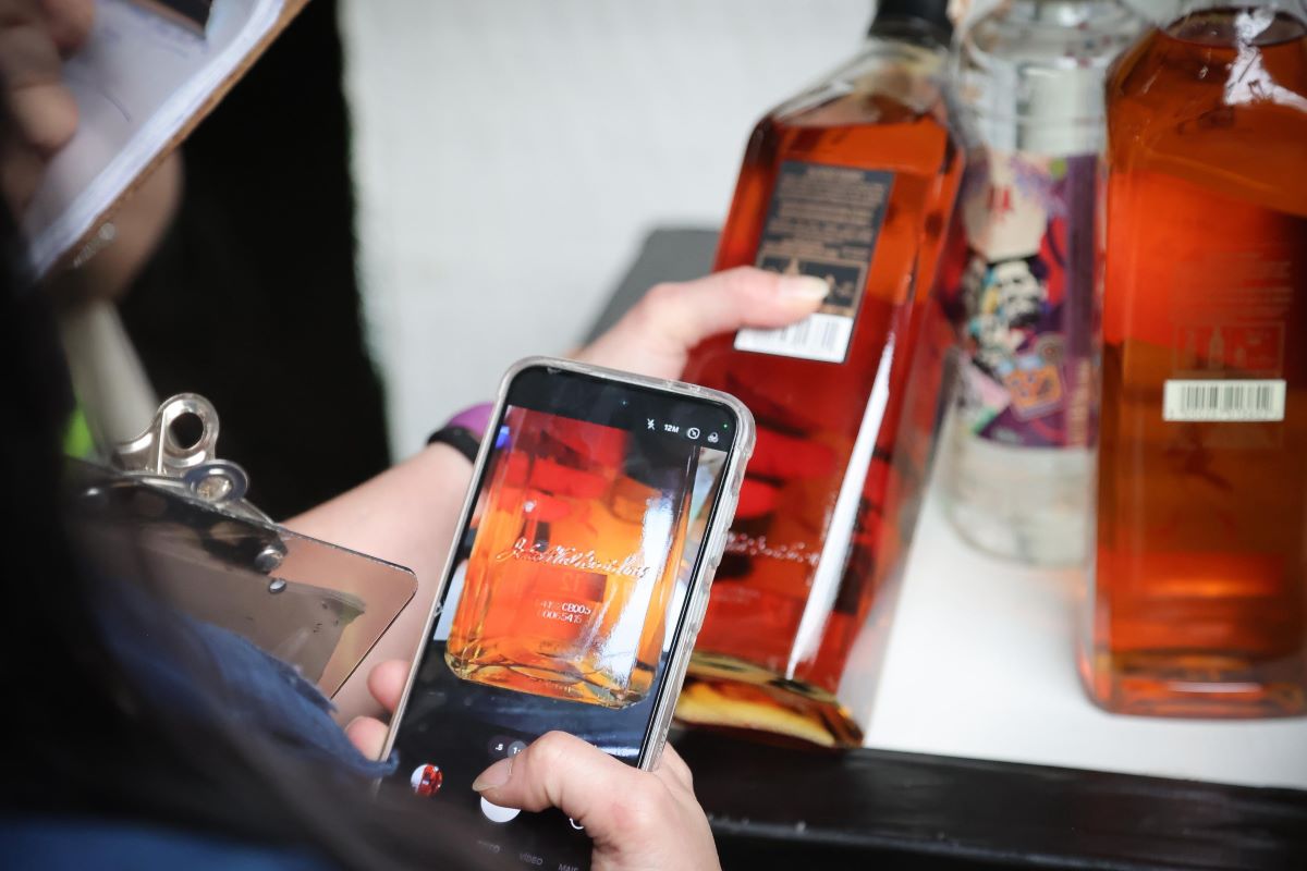 policia-descobre-mais-2-fabricas-clandestinas-de-bebidas-em-sp