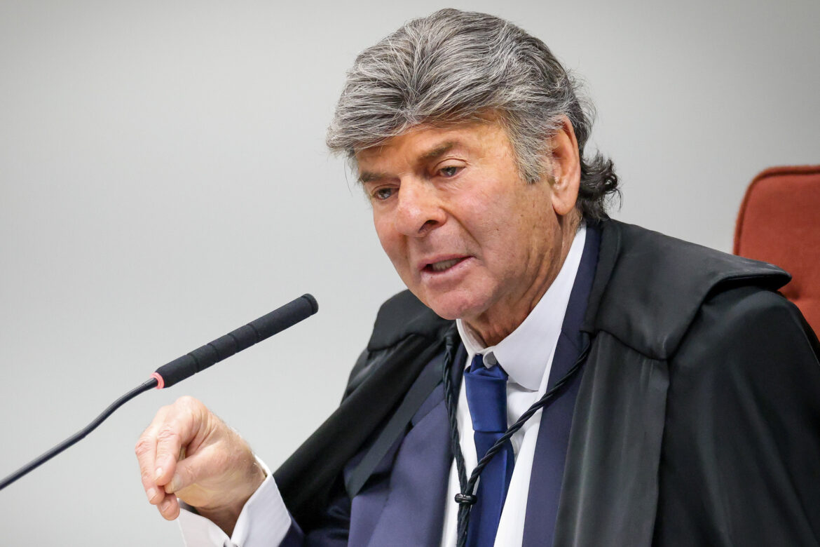 fux-pede-vista-em-caso-de-moro-por-calunia-contra-gilmar-mendes