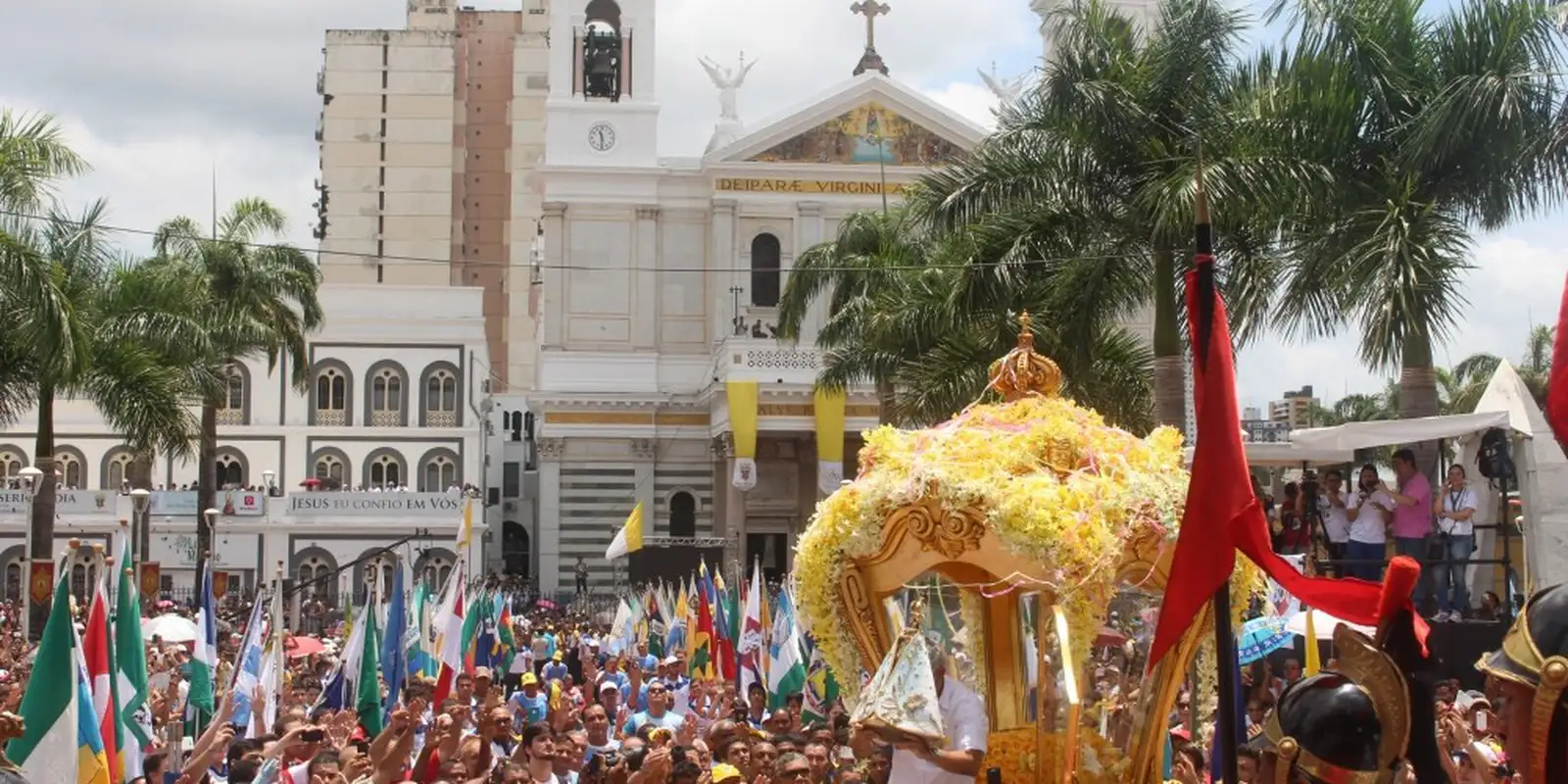 forca-nacional-do-sus-reforca-atendimento-no-cirio-de-nazare