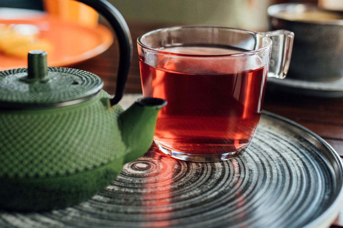 cha-anti-inflamatorio-pode-ajudar-nos-sintomas-da-menopausa