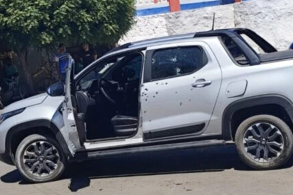 bebe-e-dois-adultos-ficam-feridos-apos-carro-ser-metralhado-na-bahia