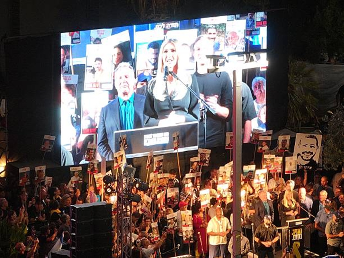 multidao-em-israel-celebra-cessar-fogo-e-pede-premio-nobel-para-trump