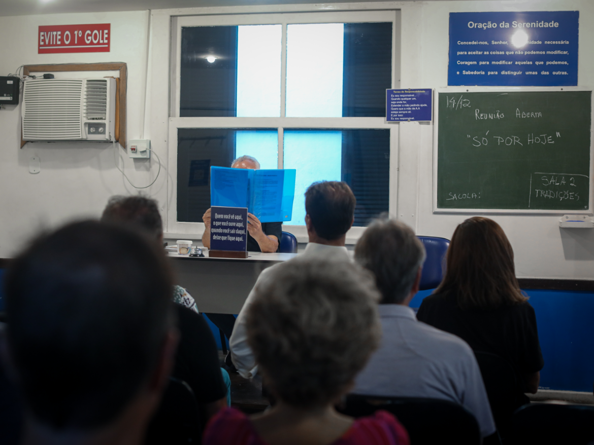 o-caminho-para-a-sobriedade:-como-alcoolicos-anonimos-transforma-vidas