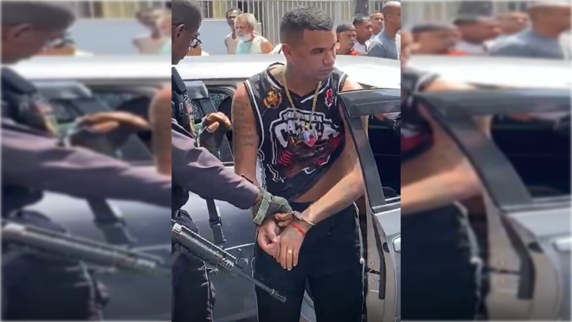 faccionados-do-cv-roubam-apos-baile-funk-e-sao-mortos-por-pms