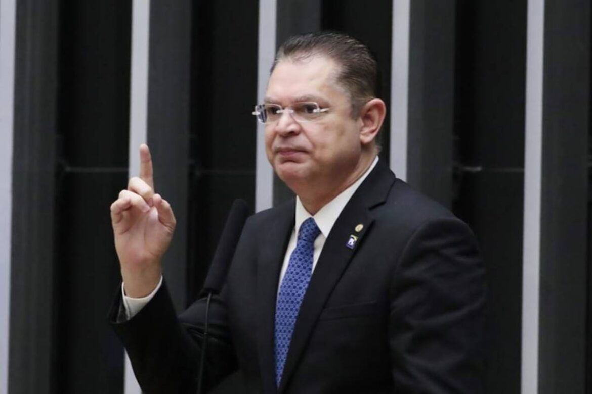 lider-do-pl-sobre-vaga-no-stf:-“para-o-parlamento,-e-melhor-pacheco”
