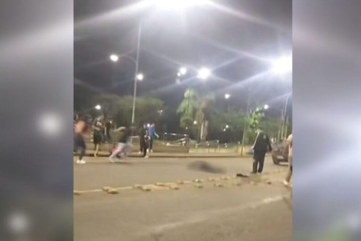 apos-briga-em-boate,-jovem-e-espancado-e-atropelado-duas-vezes-em-sc