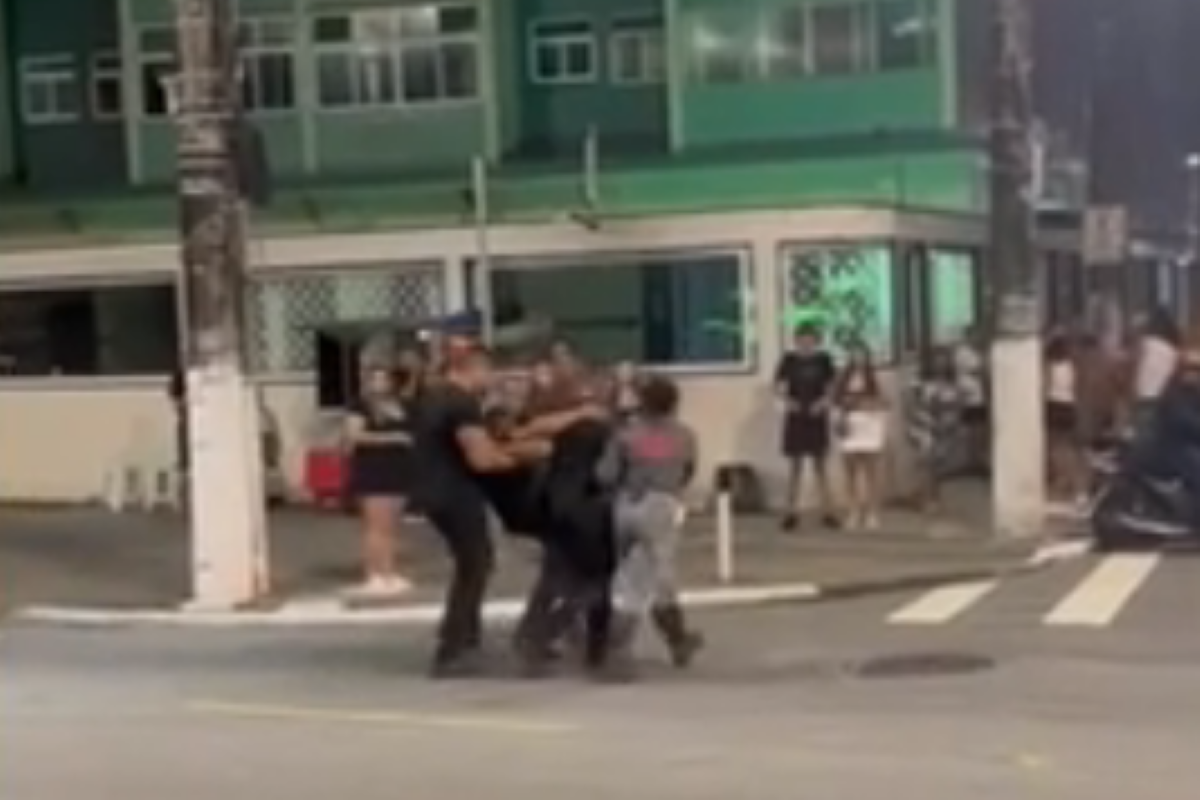 briga-entre-casal-e-policial-acaba-com-soco-e-tiro-em-bar-do-litoral