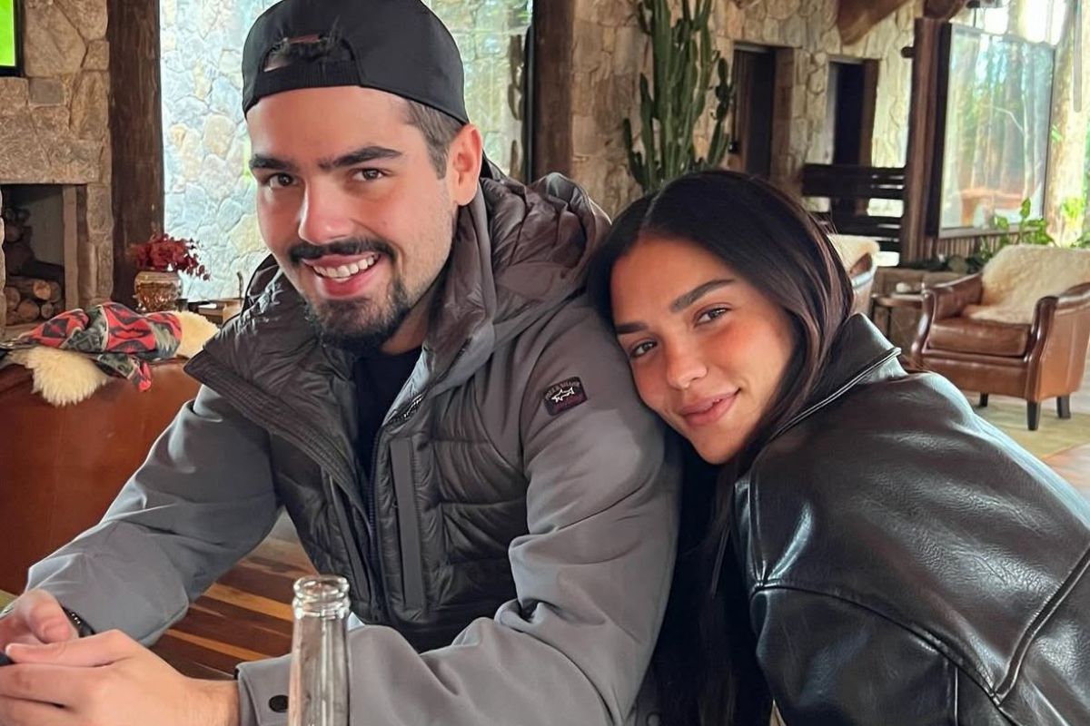 chega-ao-fim-o-namoro-de-joao-silva-e-isabella-kherlakian